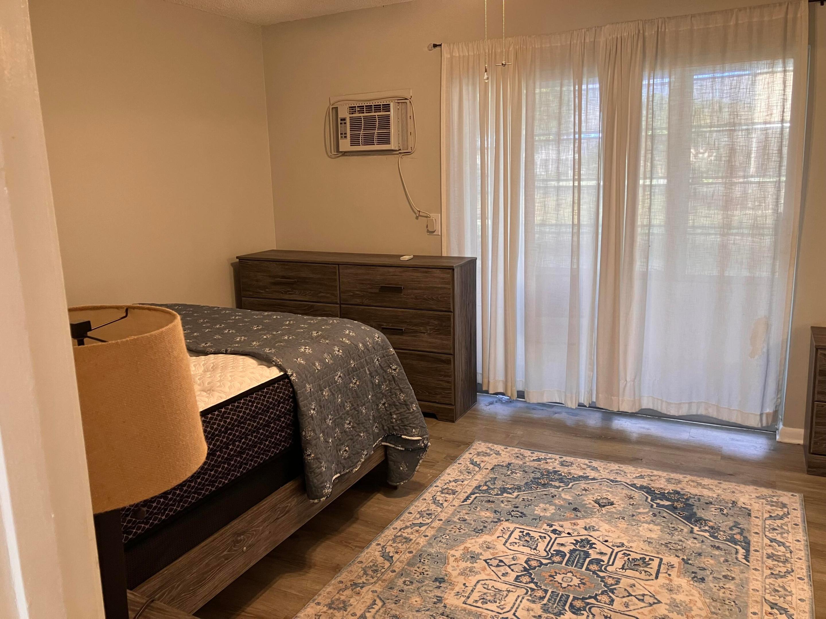 NORTHAMPTON CONDOS - Residential Lease