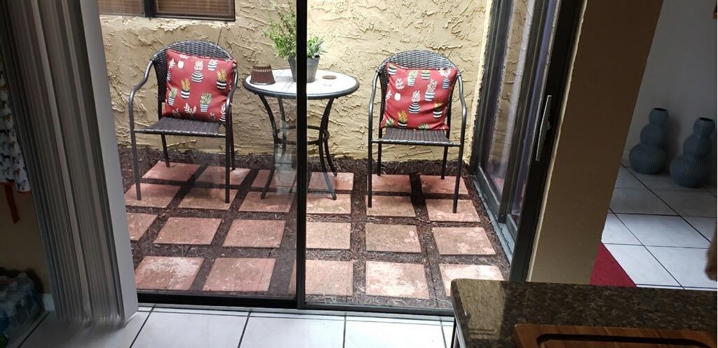 SPRINGTREE LAKES - Residential