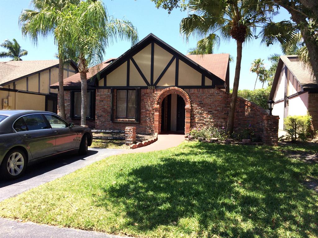 SPRINGTREE LAKES - Residential