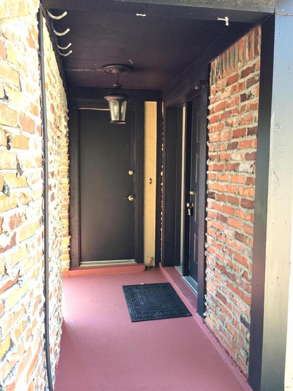 SPRINGTREE LAKES - Residential