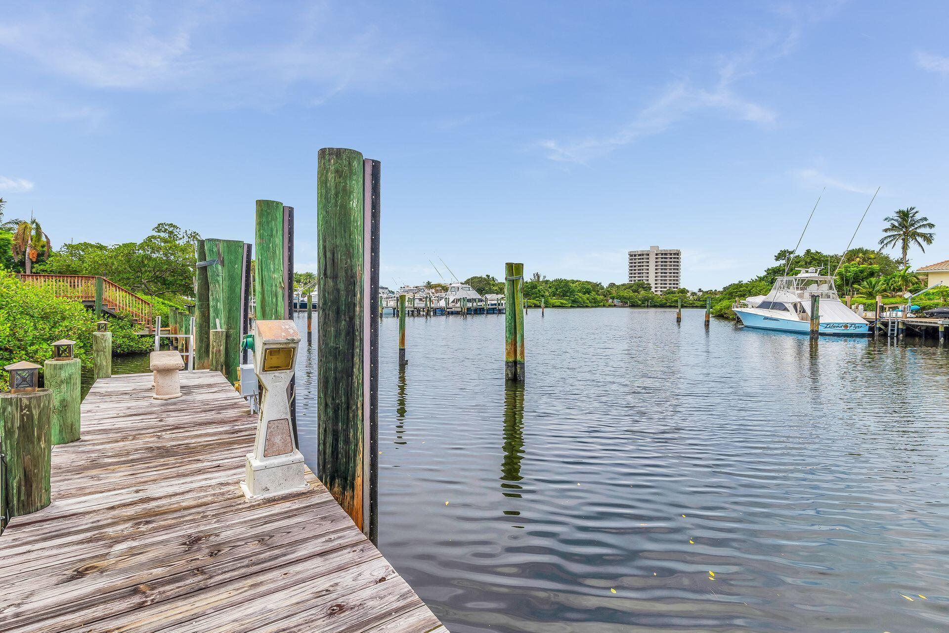 BARROW ISLAND AT JONATHAN - Residential