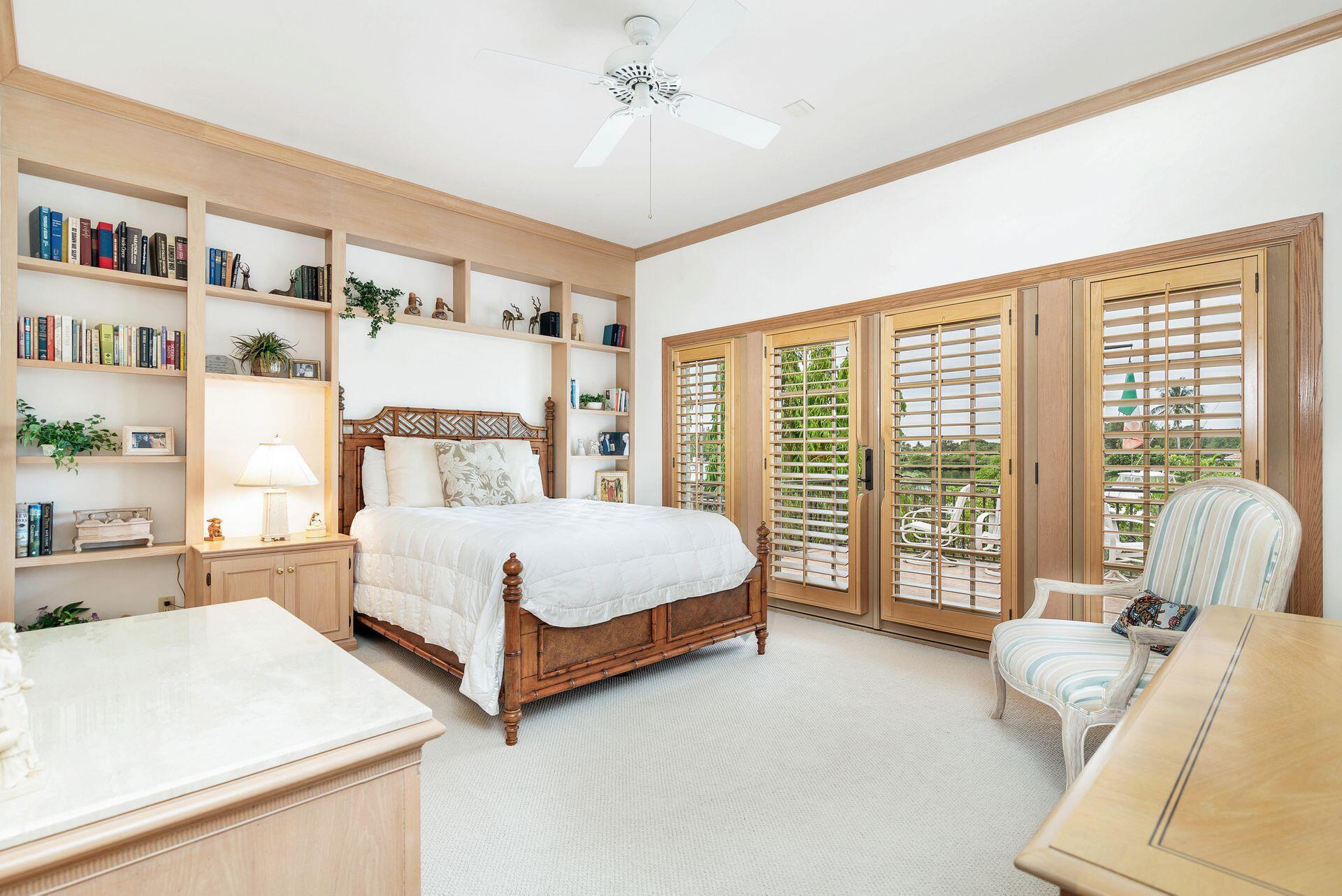 BARROW ISLAND AT JONATHAN - Residential