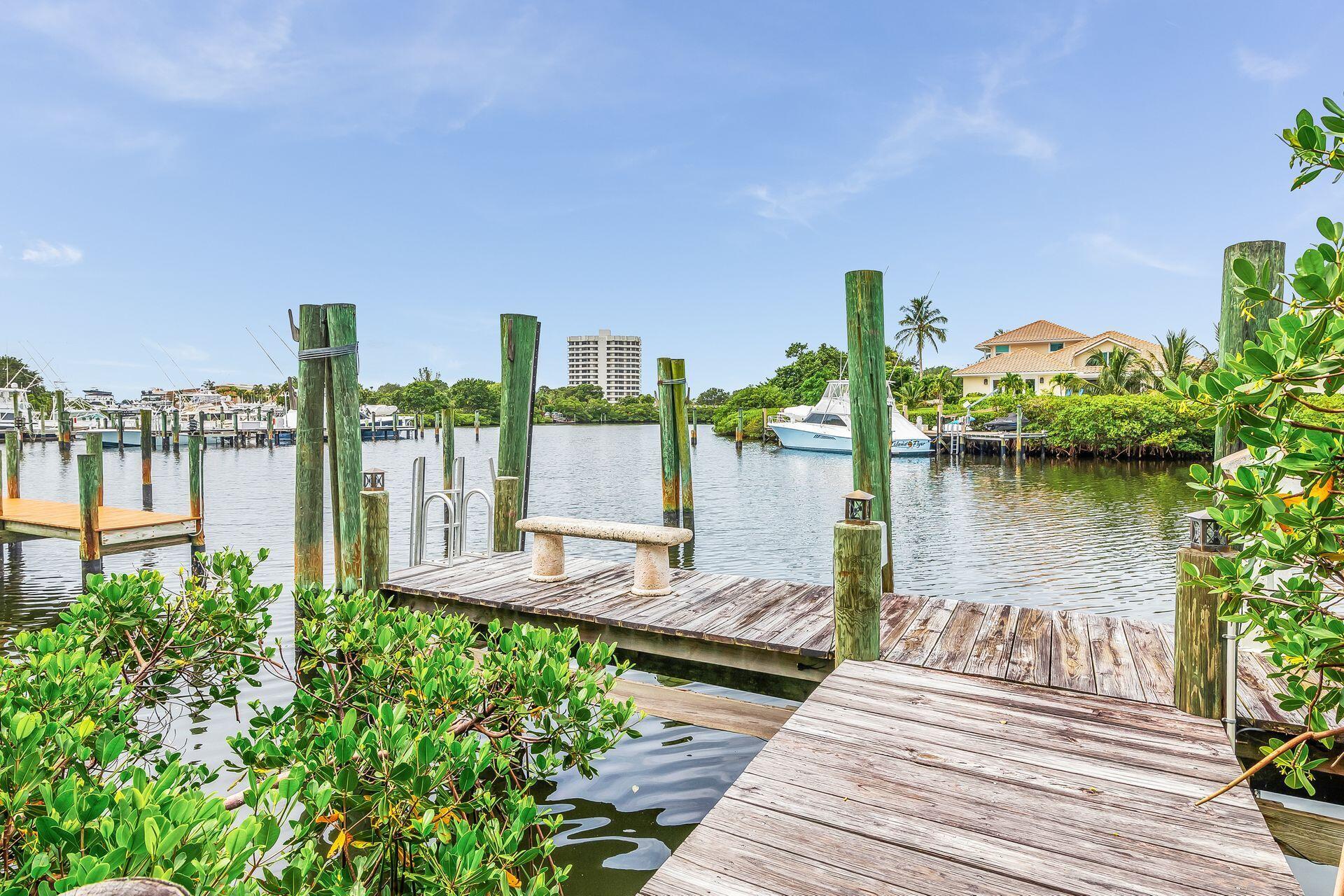 BARROW ISLAND AT JONATHAN - Residential