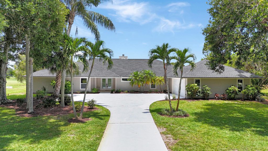 Photo of 4365 SW Bimini Circle S, Palm City, FL 34990 (MLS # R11089295)