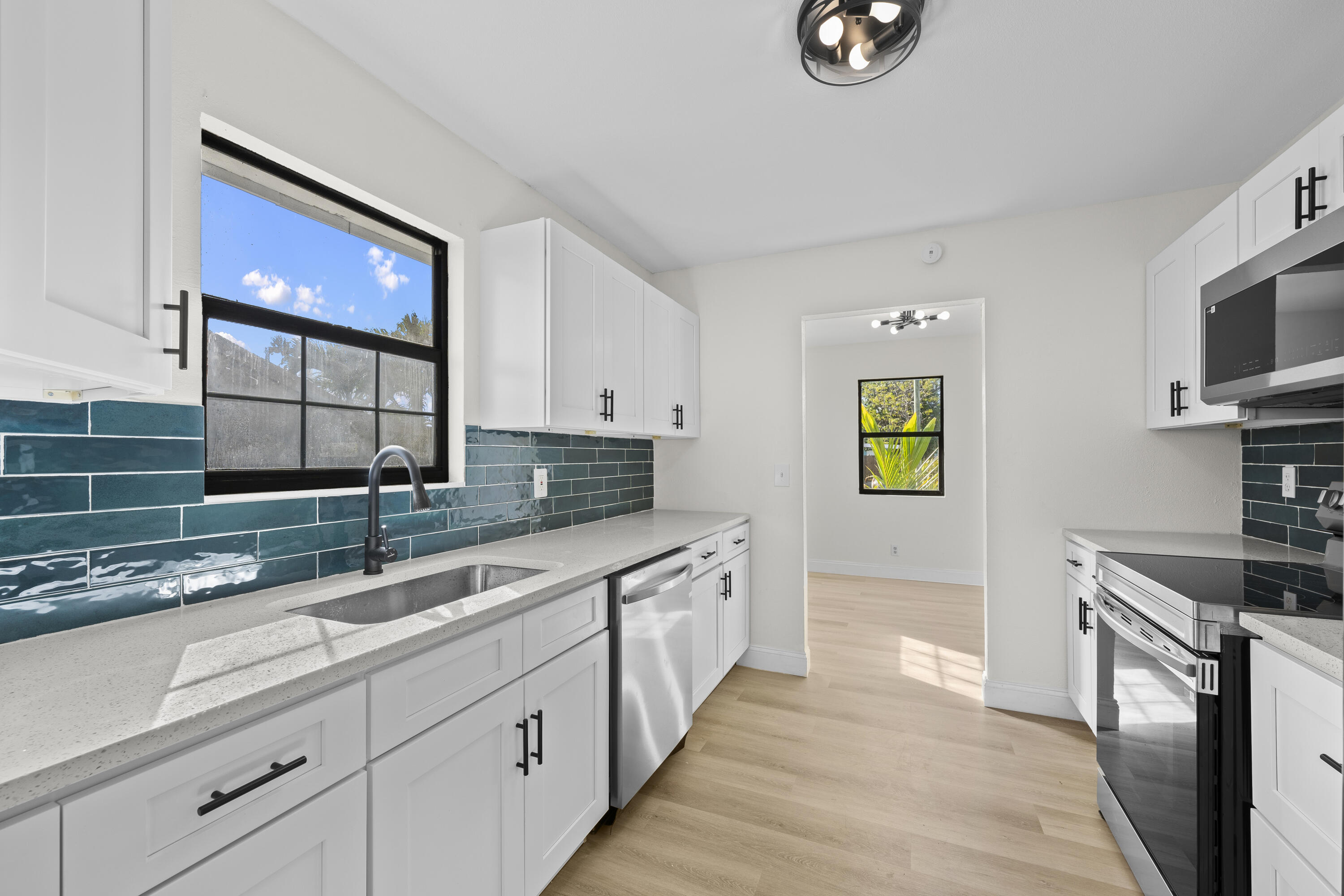 MONROE HEIGHTS - Residential