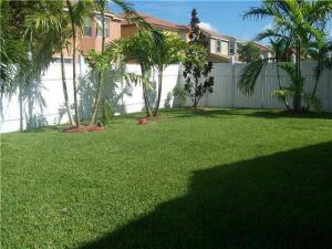 OLYMPIA 2 - Residential Lease