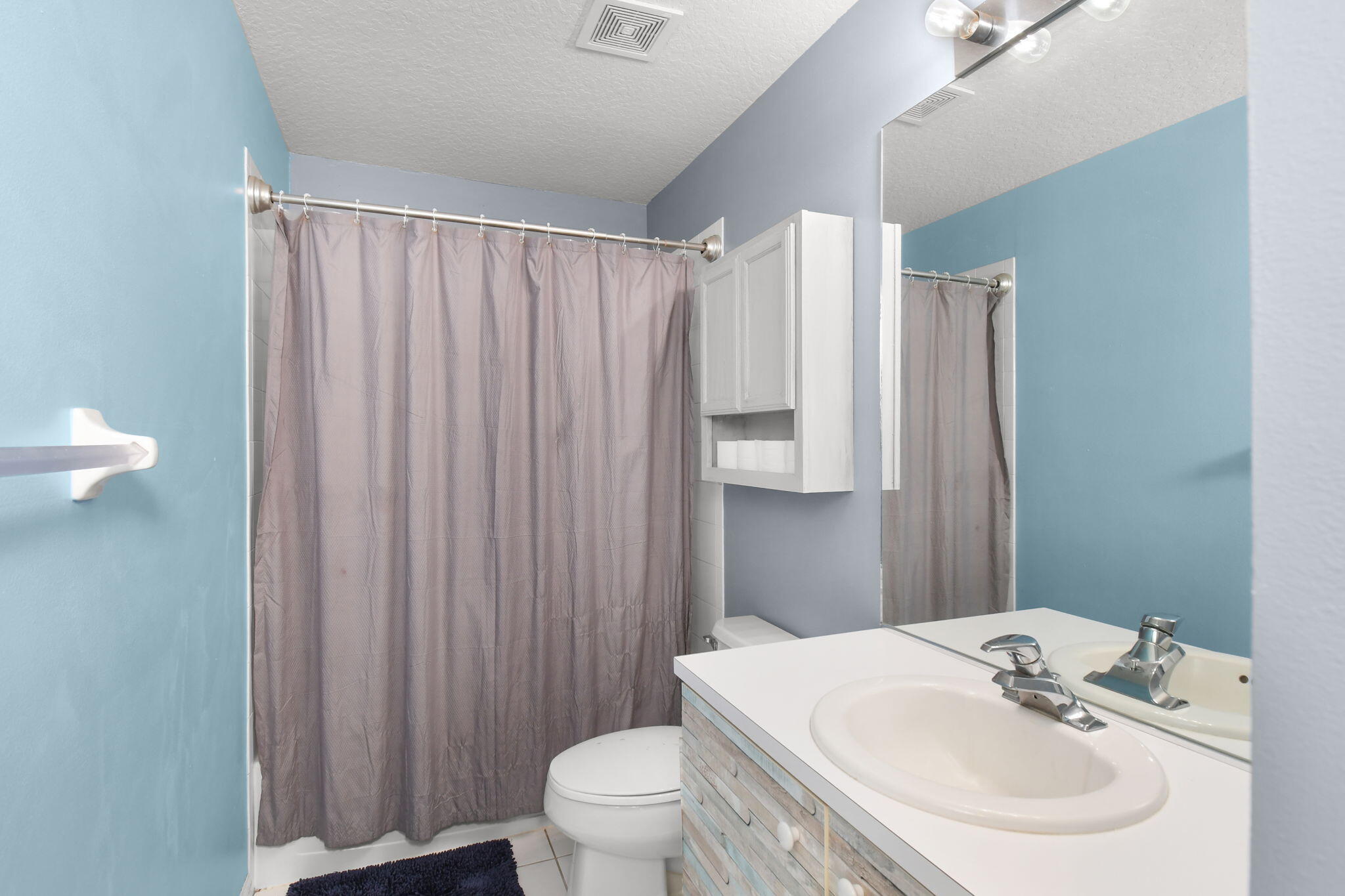 PALM POINTE AT MARTIN DOWNS (AKA MARTIN DOWNS PLAT - Residential