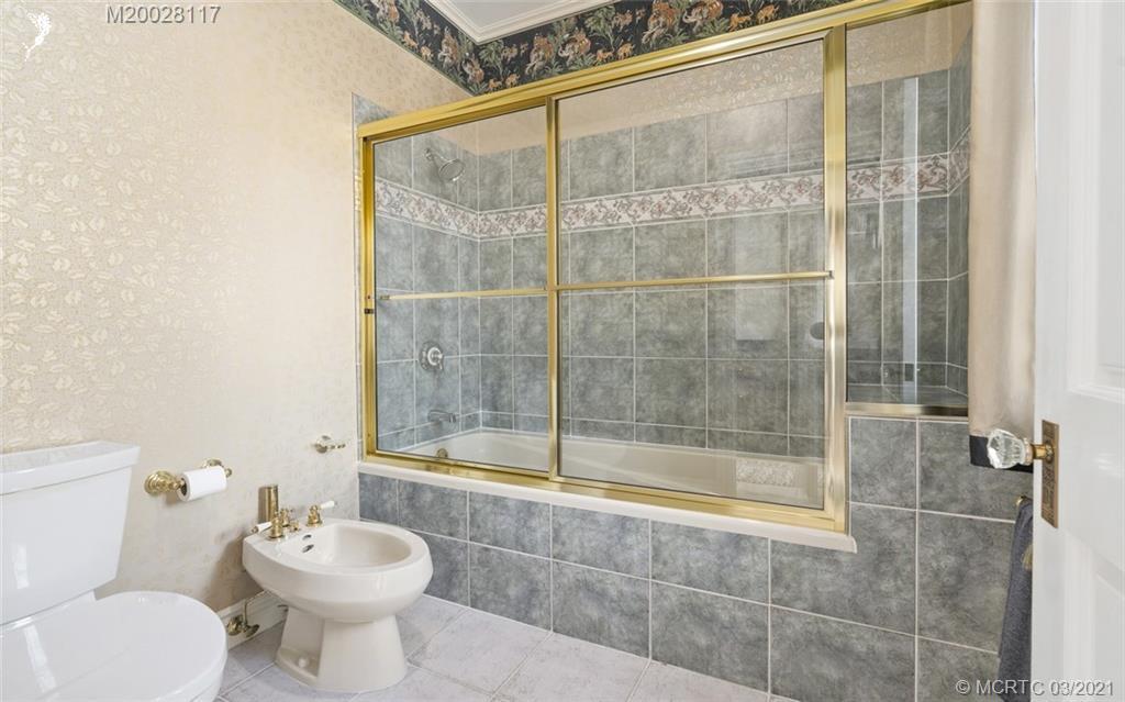 HIGH POINT ISLE ADDITION - Residential