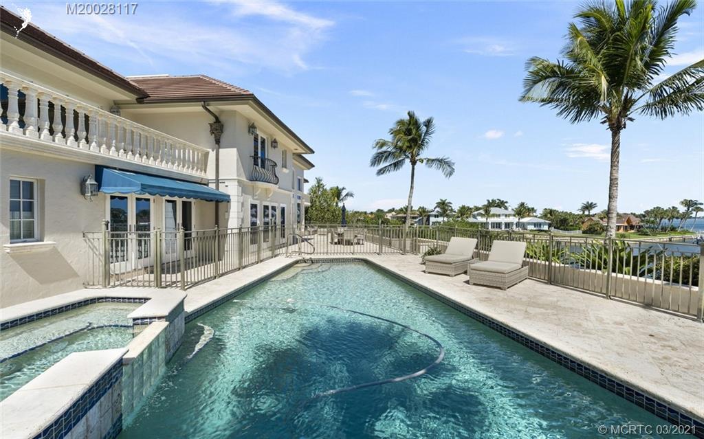 HIGH POINT ISLE ADDITION TO - Residential