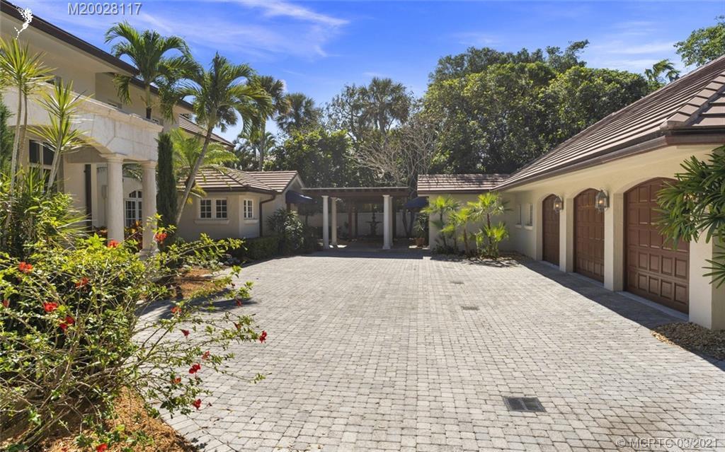 HIGH POINT ISLE ADDITION - Residential