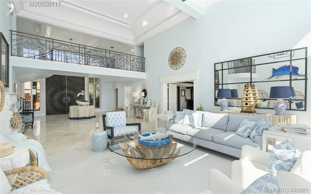 HIGH POINT ISLE ADDITION TO - Residential