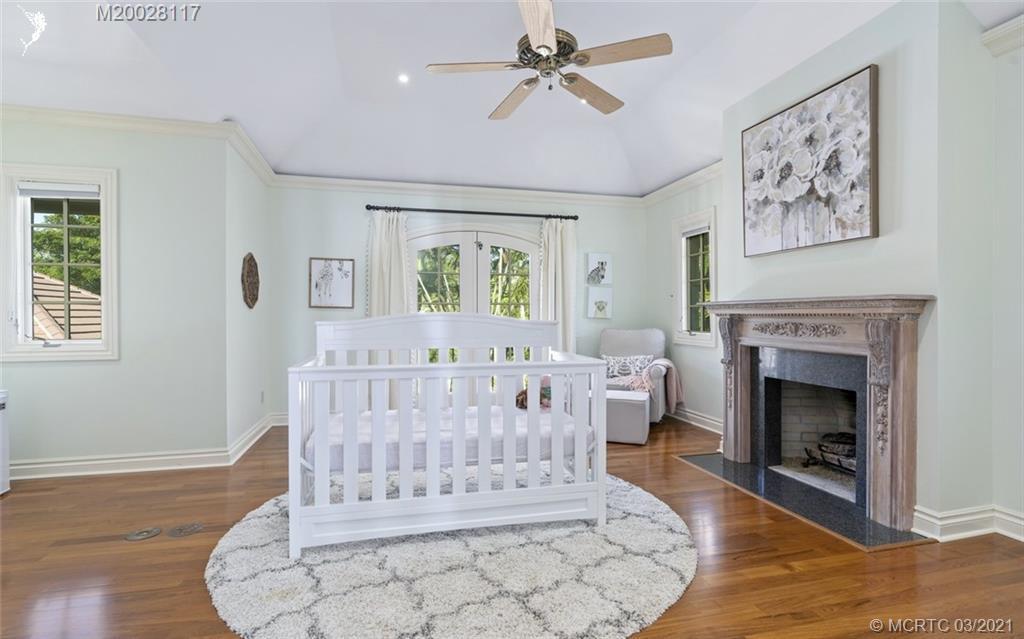 HIGH POINT ISLE ADDITION - Residential