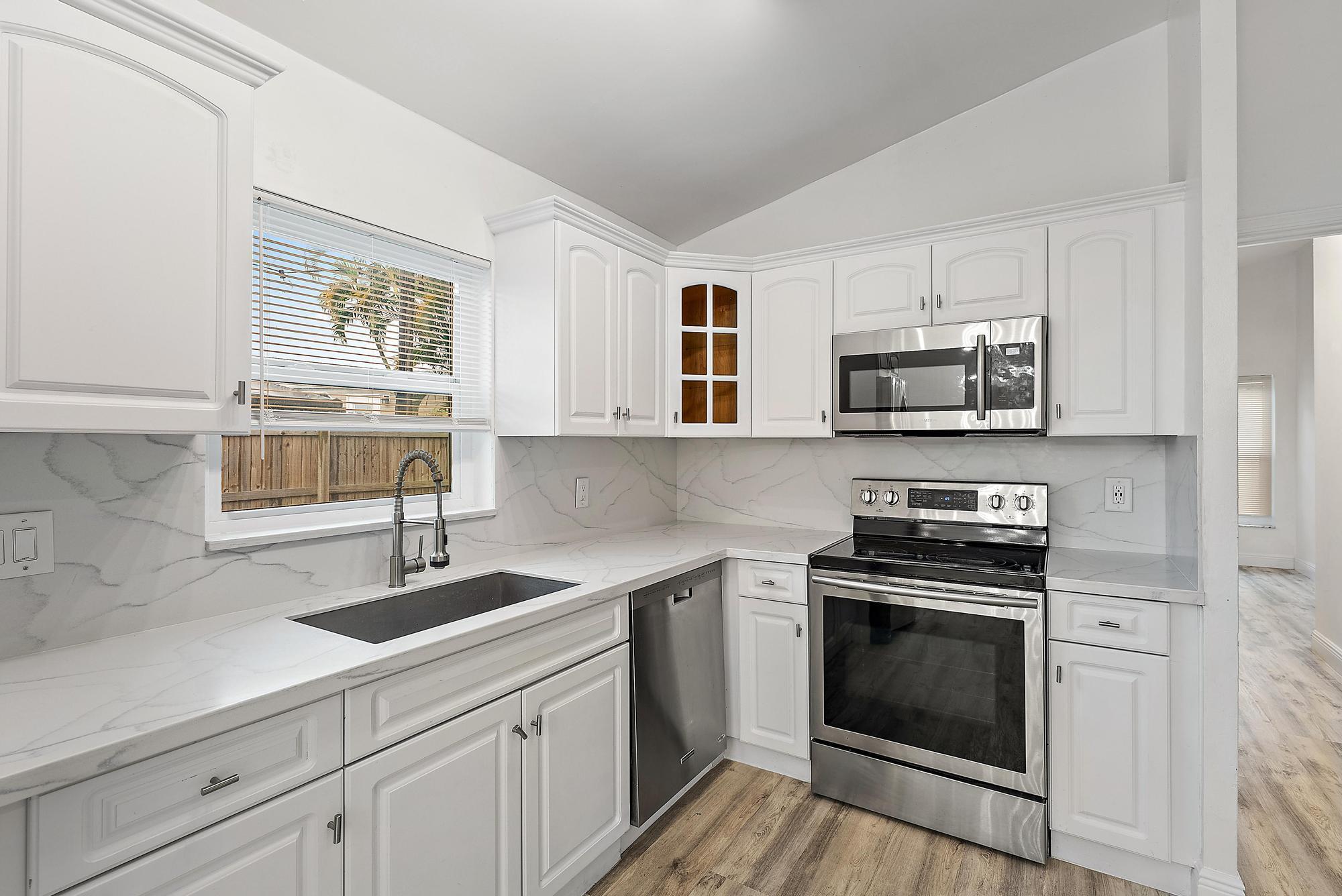 SUNSET PINES CONDO - Residential Lease