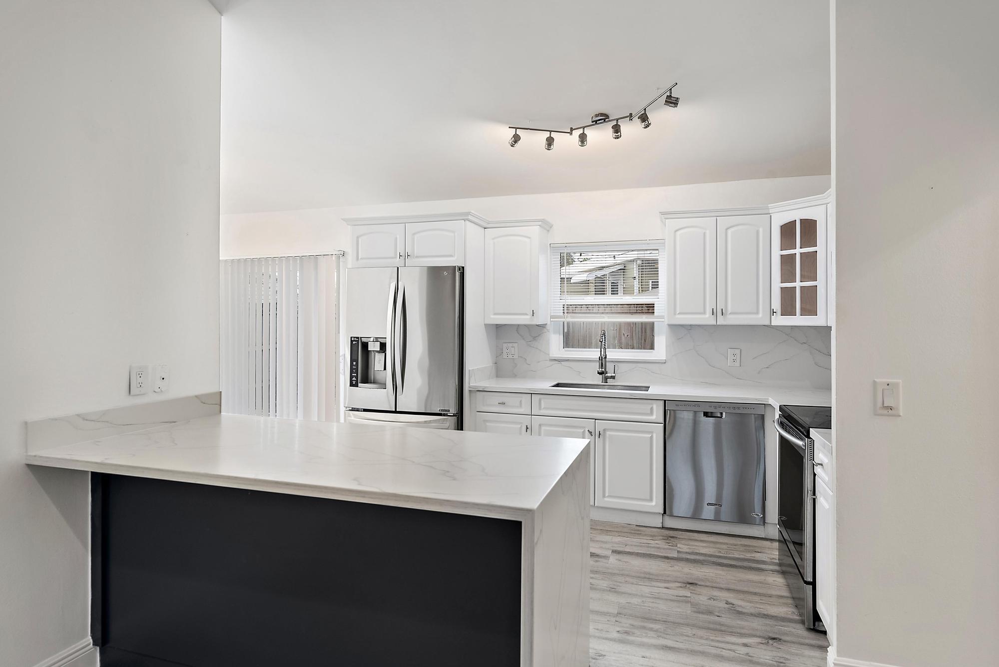 SUNSET PINES CONDO - Residential Lease