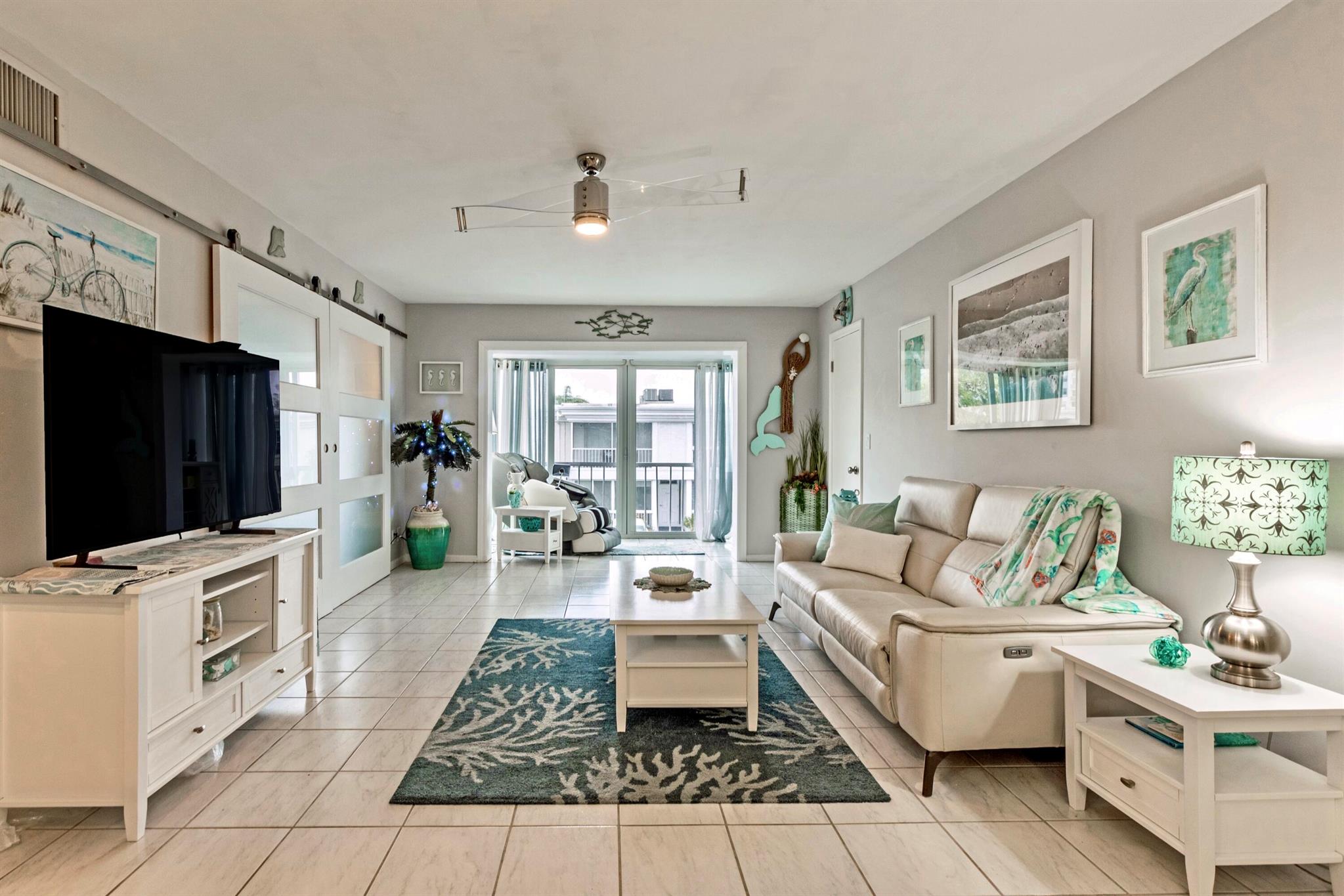 6447 Bay Club Drive 4