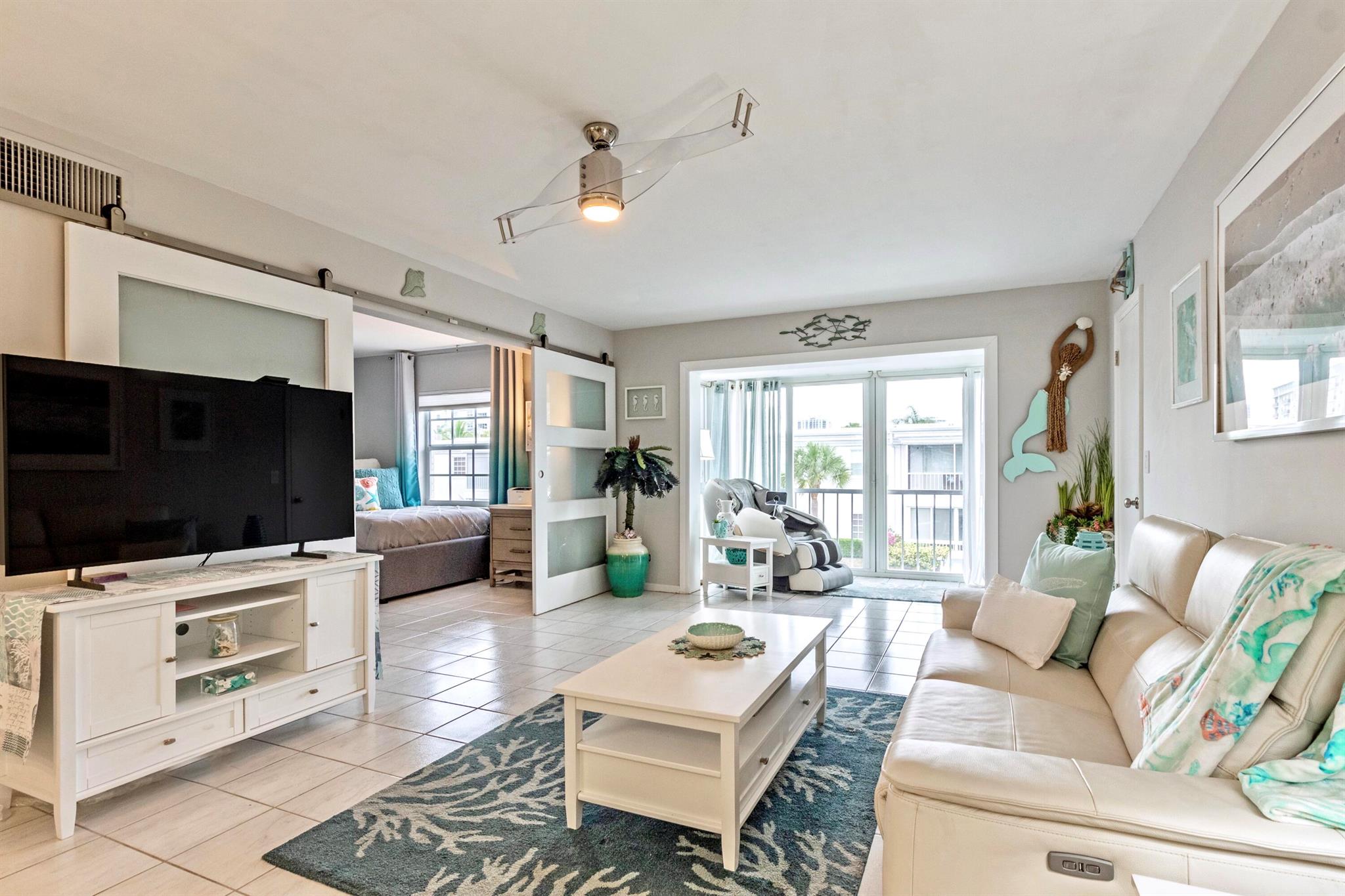 6447 Bay Club Drive 4