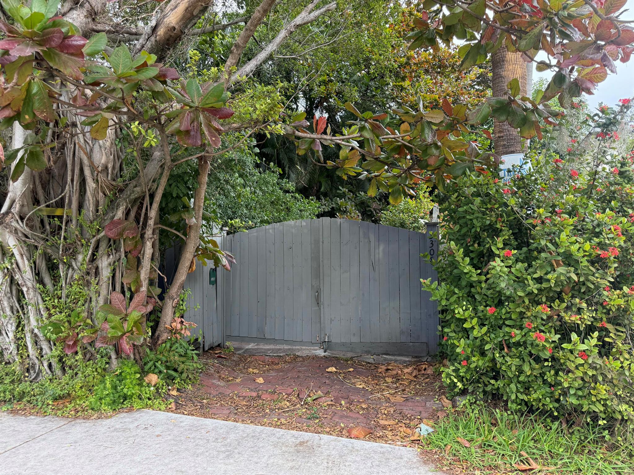 3308 Washington Road
