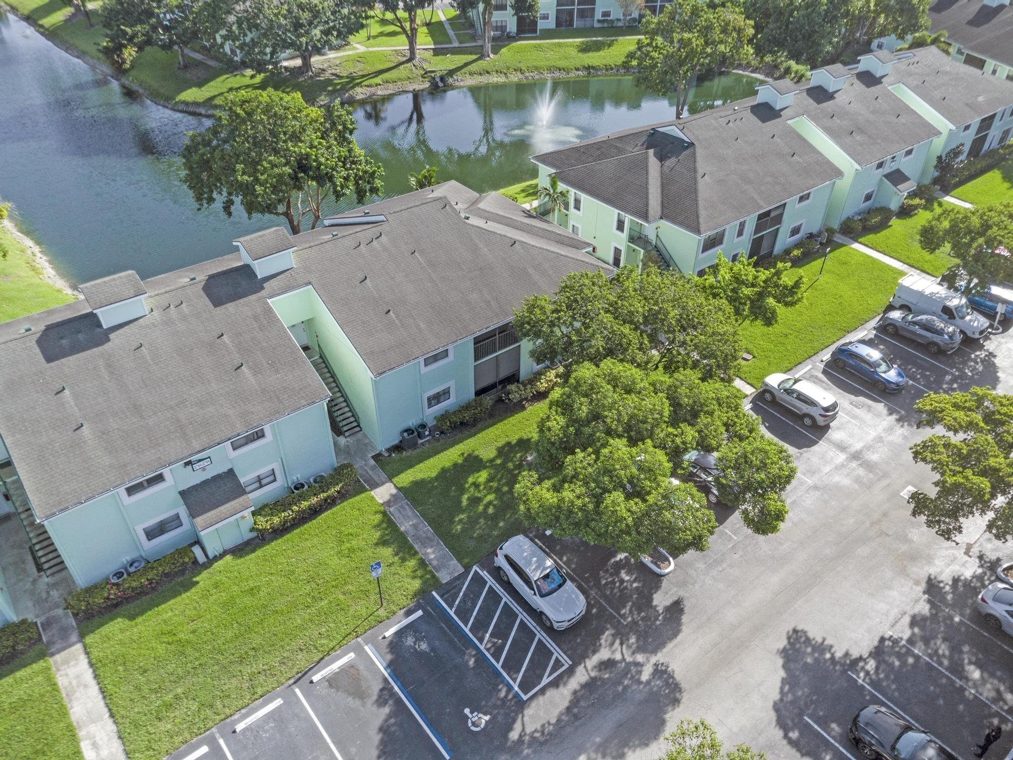 THE PRESERVE AT AVERY LAK - Residential