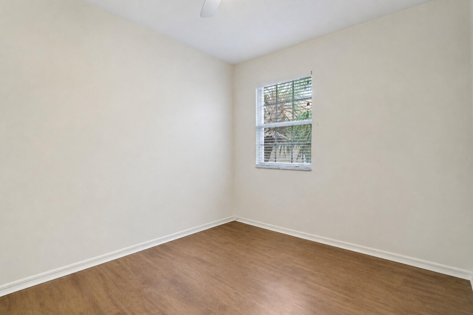 TEQUESTA TRACE CONDO - Residential