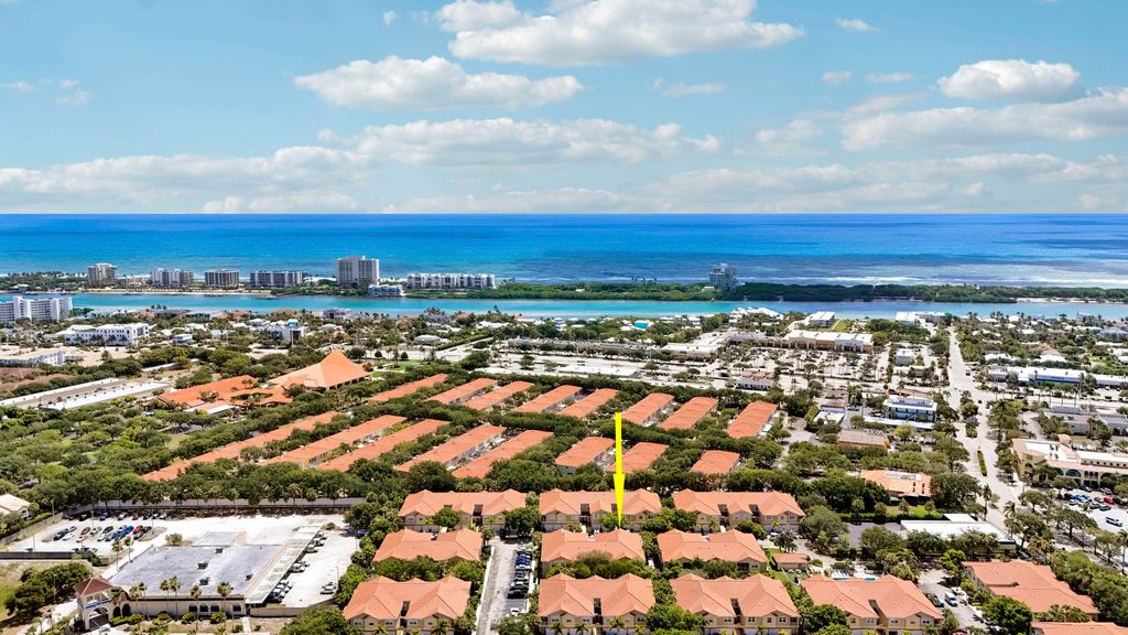 Photo of 105 Lighthouse Circle #B, Tequesta, FL 33469 (MLS # B26033787)