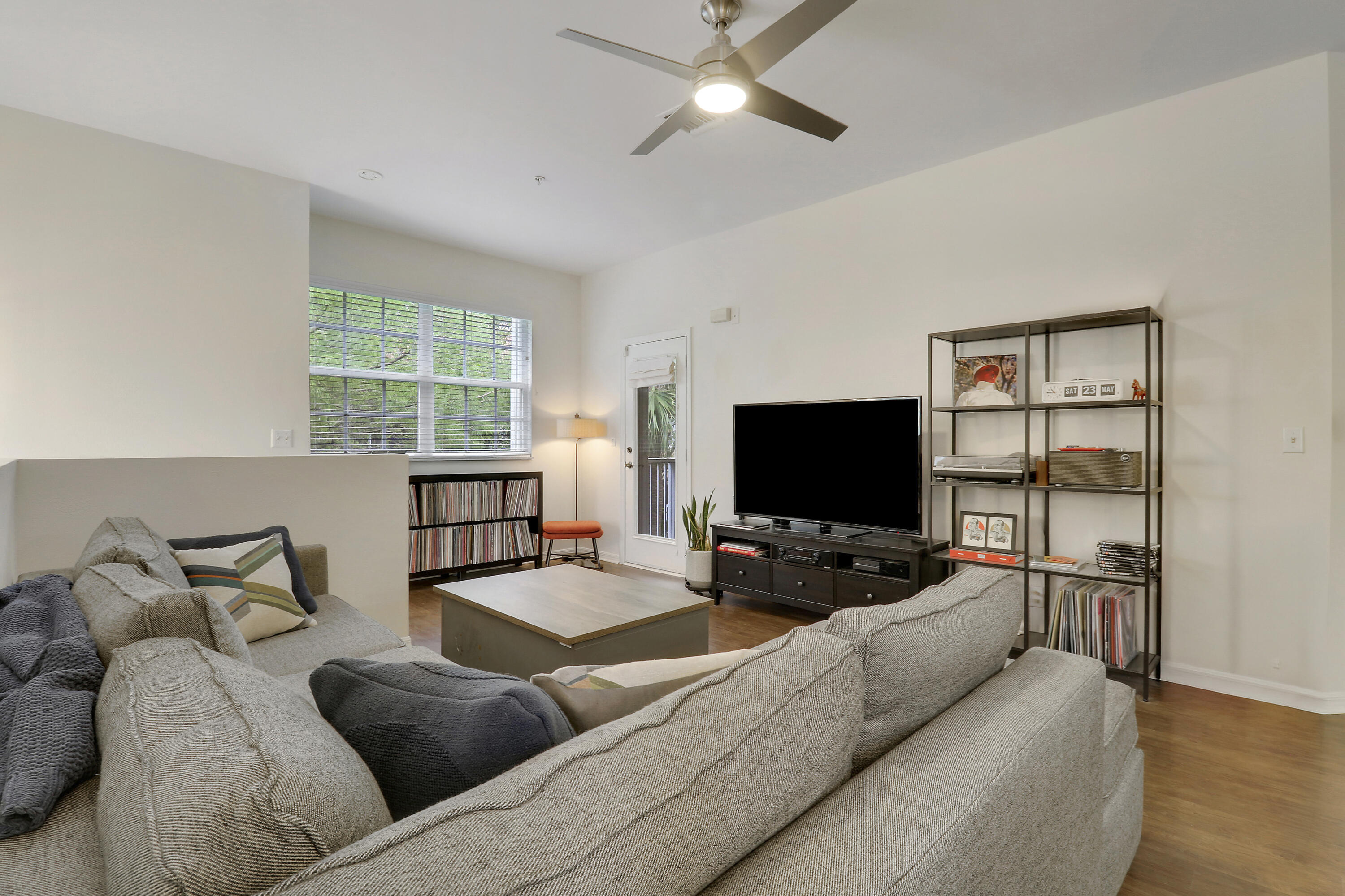 TEQUESTA TRACE CONDO - Residential
