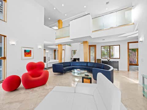 Tiny photo for 450 Victoria Terrace, Fort Lauderdale, FL 33301 (MLS # B26046594)