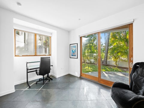 Tiny photo for 450 Victoria Terrace, Fort Lauderdale, FL 33301 (MLS # B26046594)