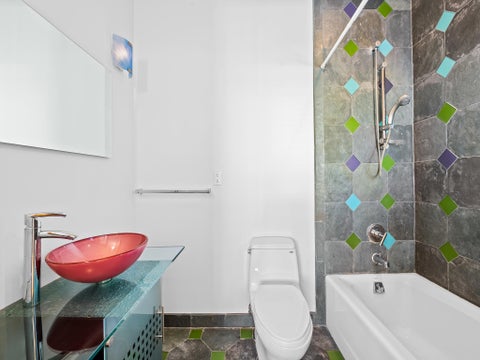 Tiny photo for 450 Victoria Terrace, Fort Lauderdale, FL 33301 (MLS # B26046594)