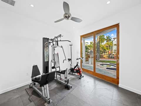 Tiny photo for 450 Victoria Terrace, Fort Lauderdale, FL 33301 (MLS # B26046594)
