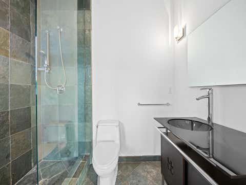 Tiny photo for 450 Victoria Terrace, Fort Lauderdale, FL 33301 (MLS # B26046594)