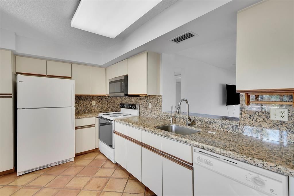 Photo of 7370 S Oriole Boulevard #607, Delray Beach, FL 33446 (MLS # F10477453)