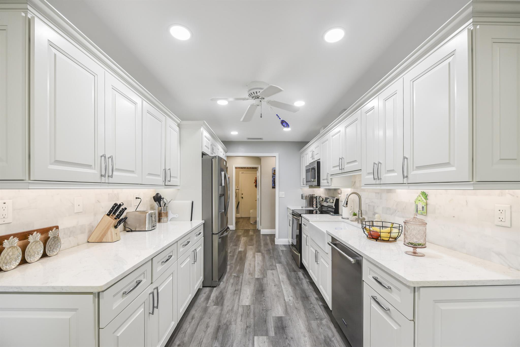 CAMINO WOODS - Residential