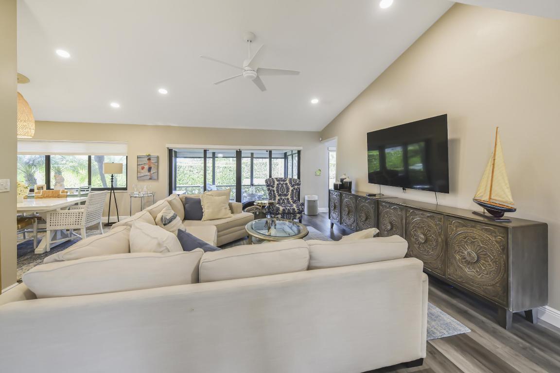 CAMINO WOODS - Residential