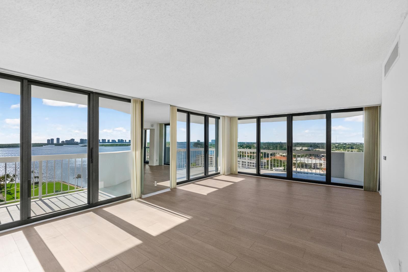 123 Lakeshore Drive 1543