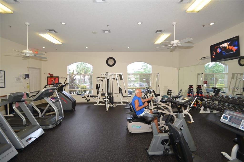 FLORAL LAKES OF DELRAY - Residential