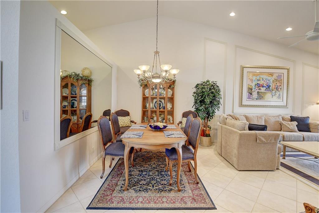 FLORAL LAKES OF DELRAY - Residential