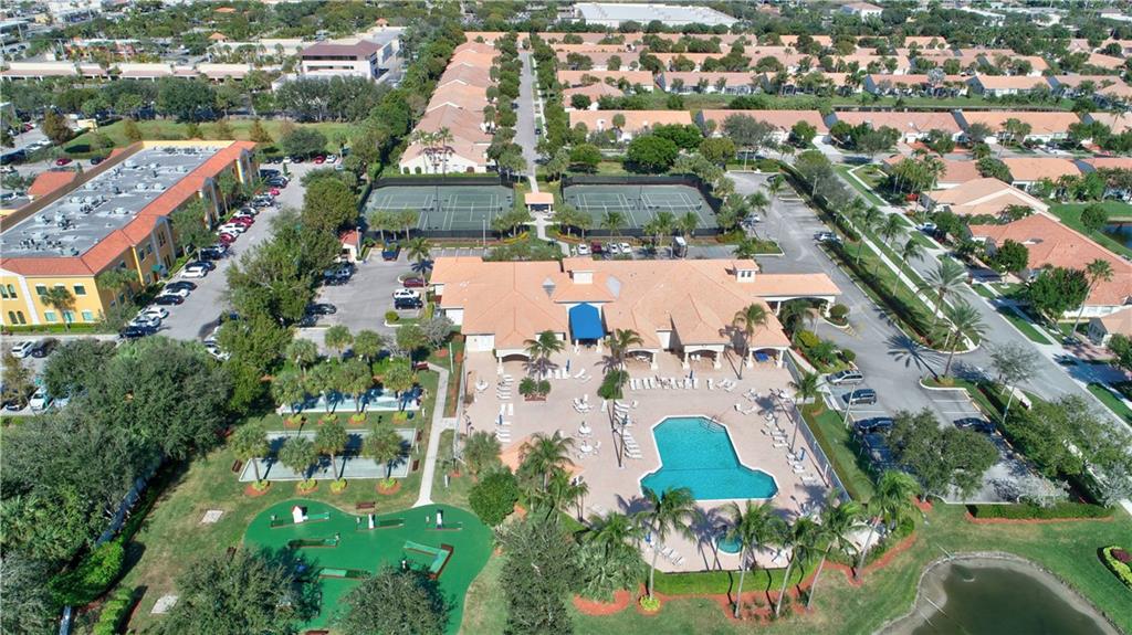FLORAL LAKES OF DELRAY - Residential