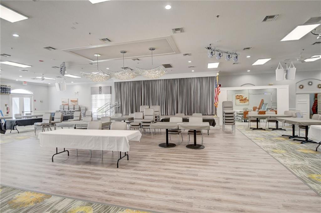 FLORAL LAKES OF DELRAY - Residential