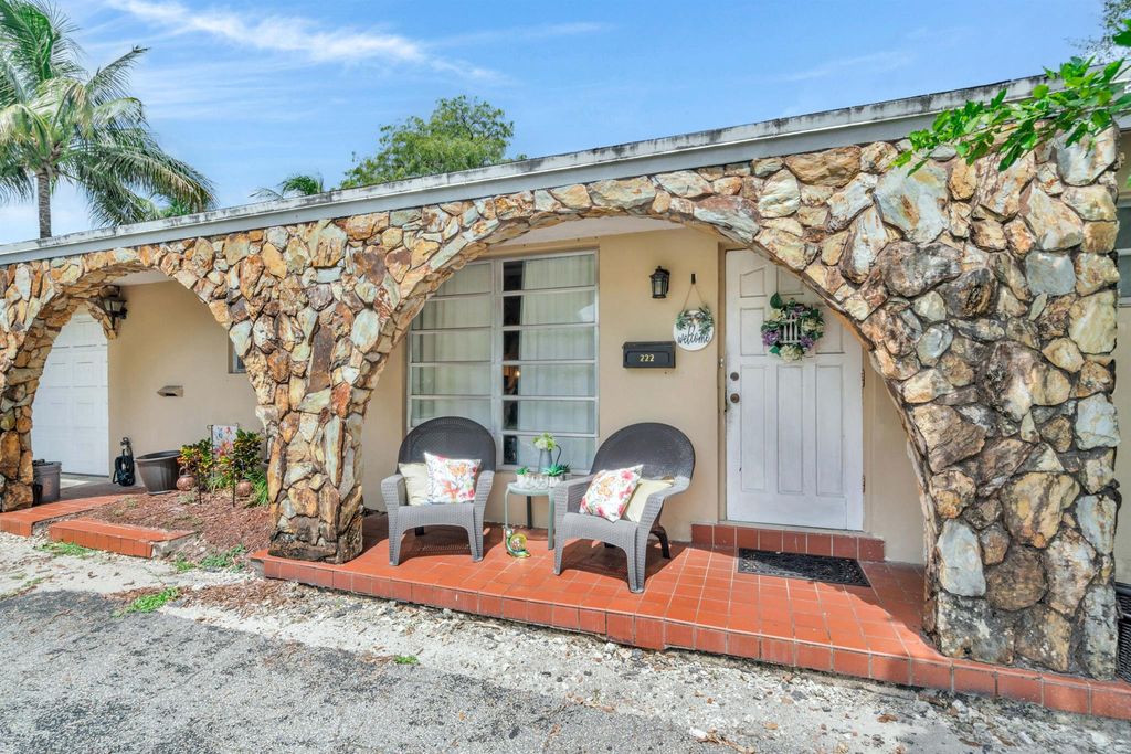 Photo of 222 SW 58 Avenue, Plantation, FL 33317 (MLS # R11111206)