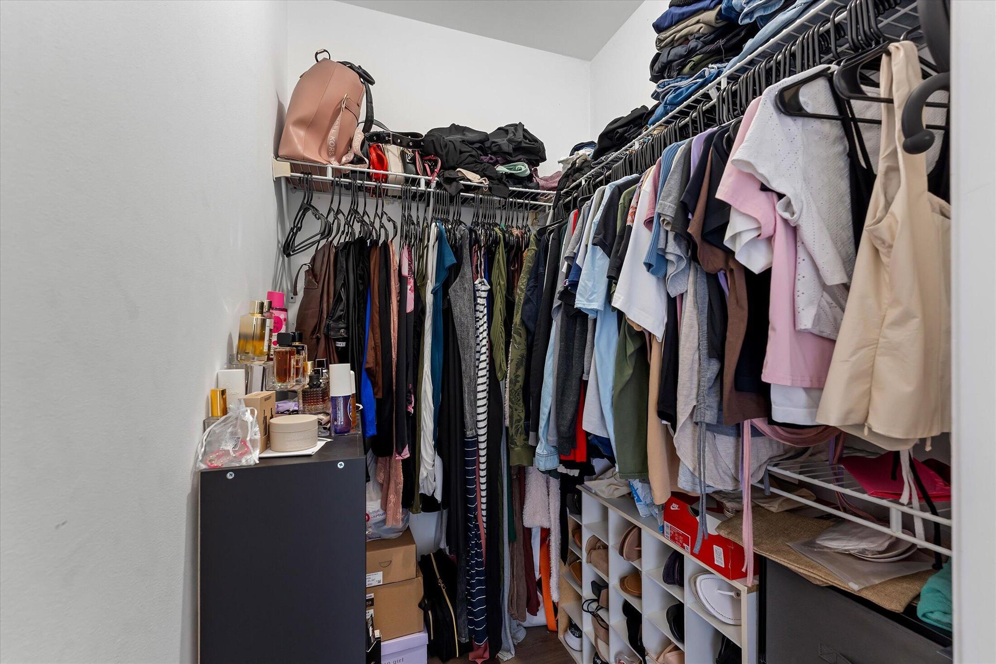 FRENCH QUARTER 3 - Residential