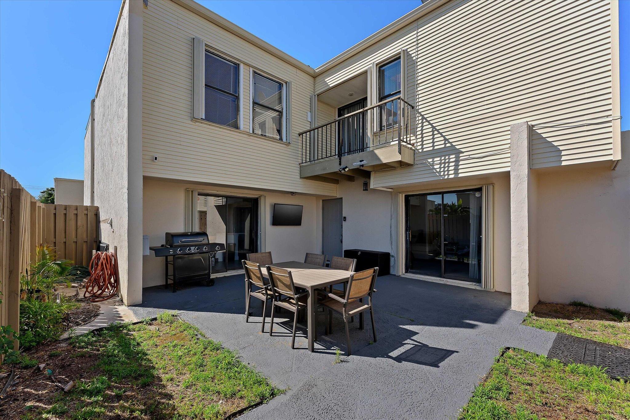 FRENCH QUARTER 3 - Residential