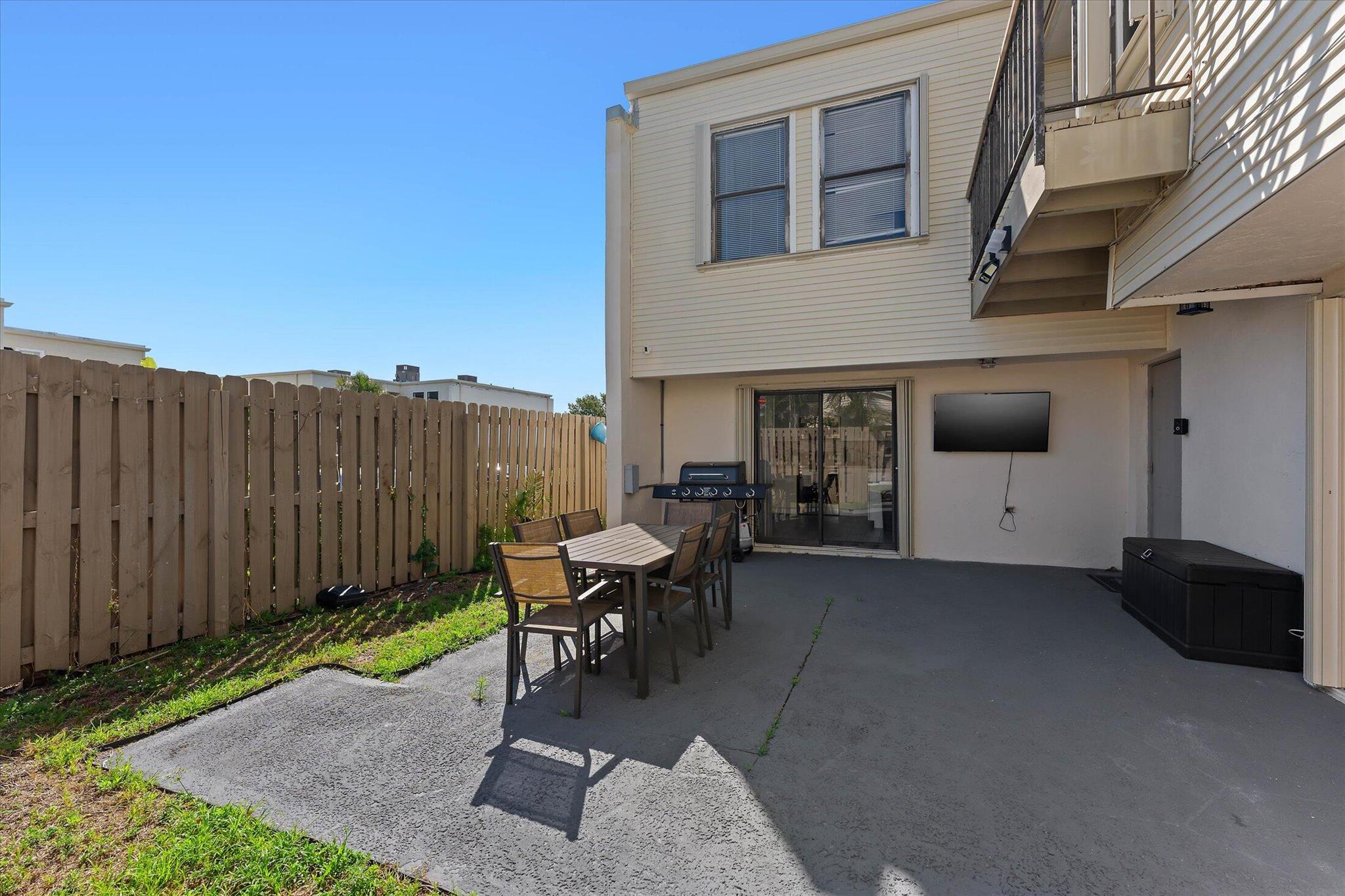 FRENCH QUARTER 3 - Residential