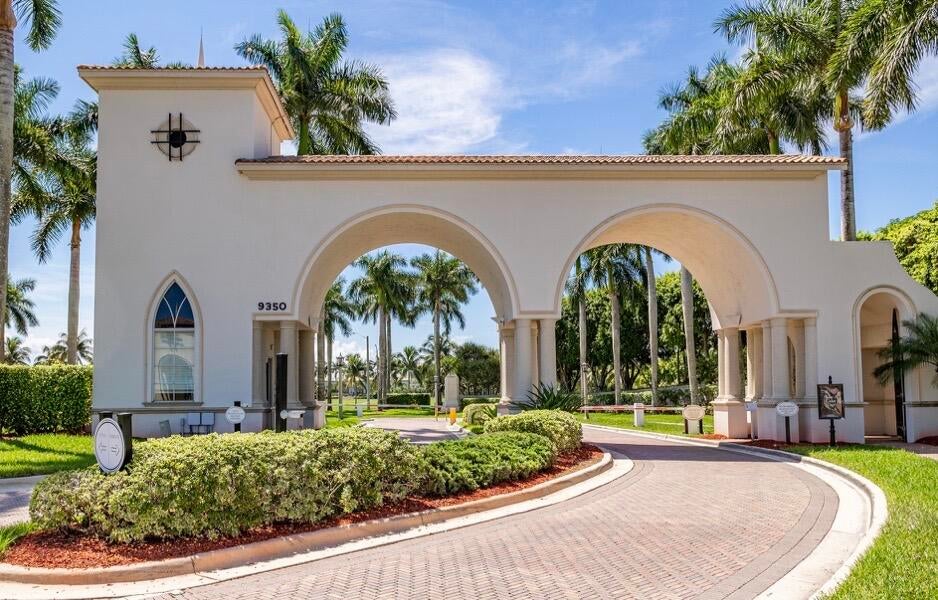 2776 SHAUGHNESSY Drive