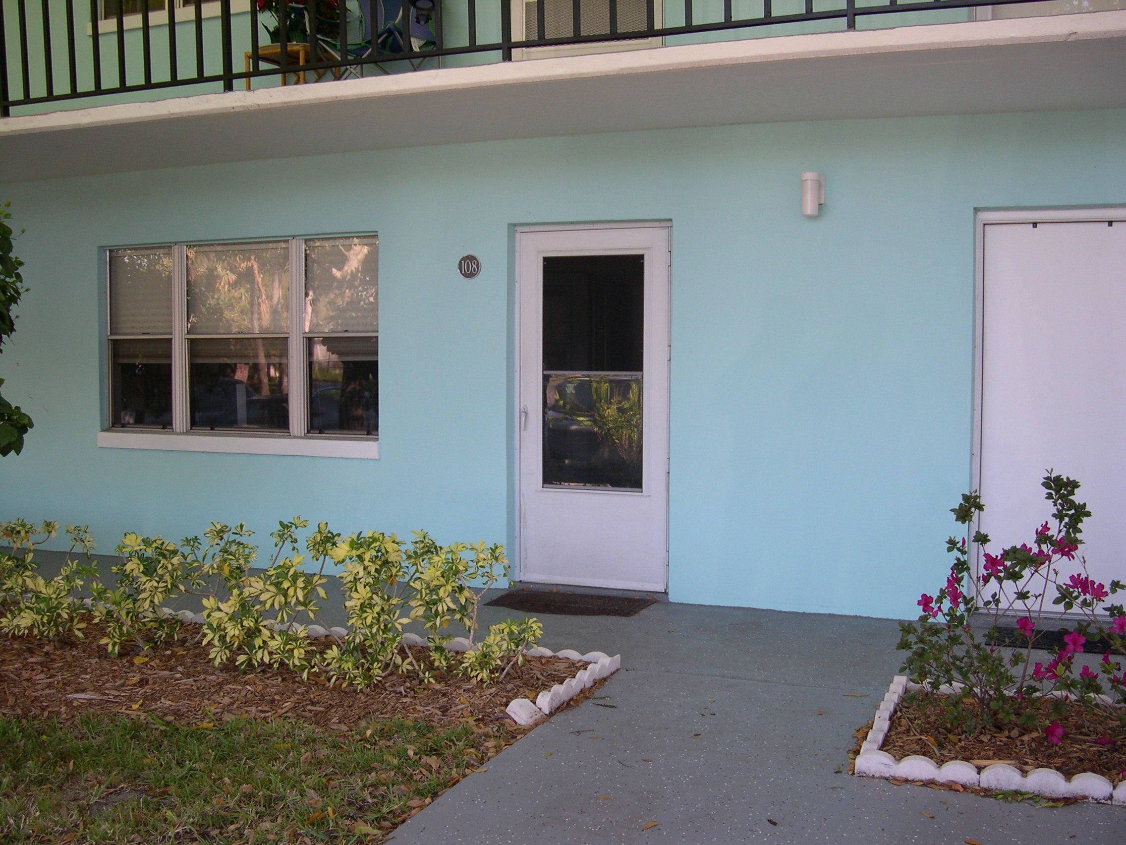 COLONNADES CONDOMINIUM NO 4 - Residential