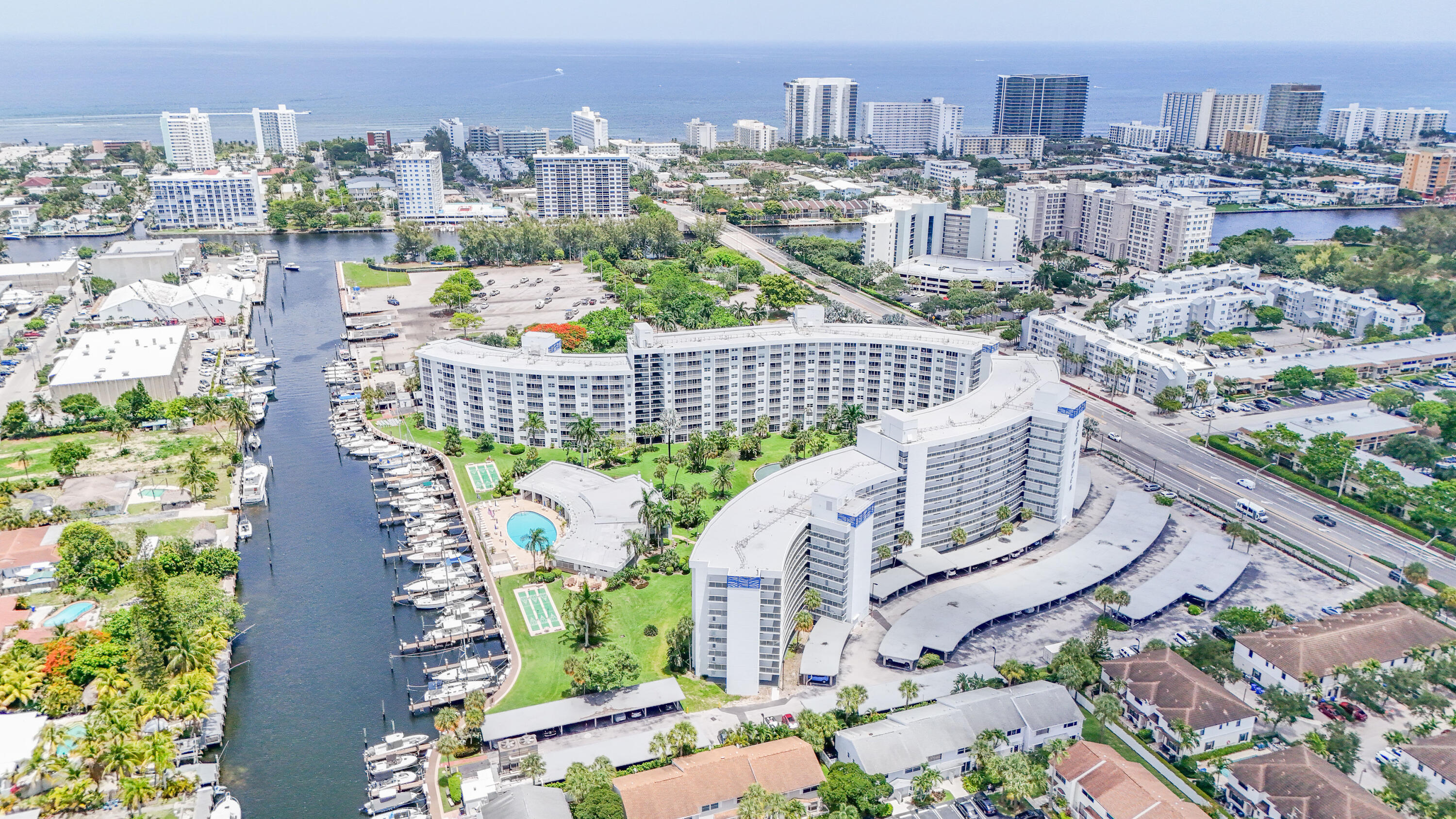 2731 NE 14th Street Causeway 923