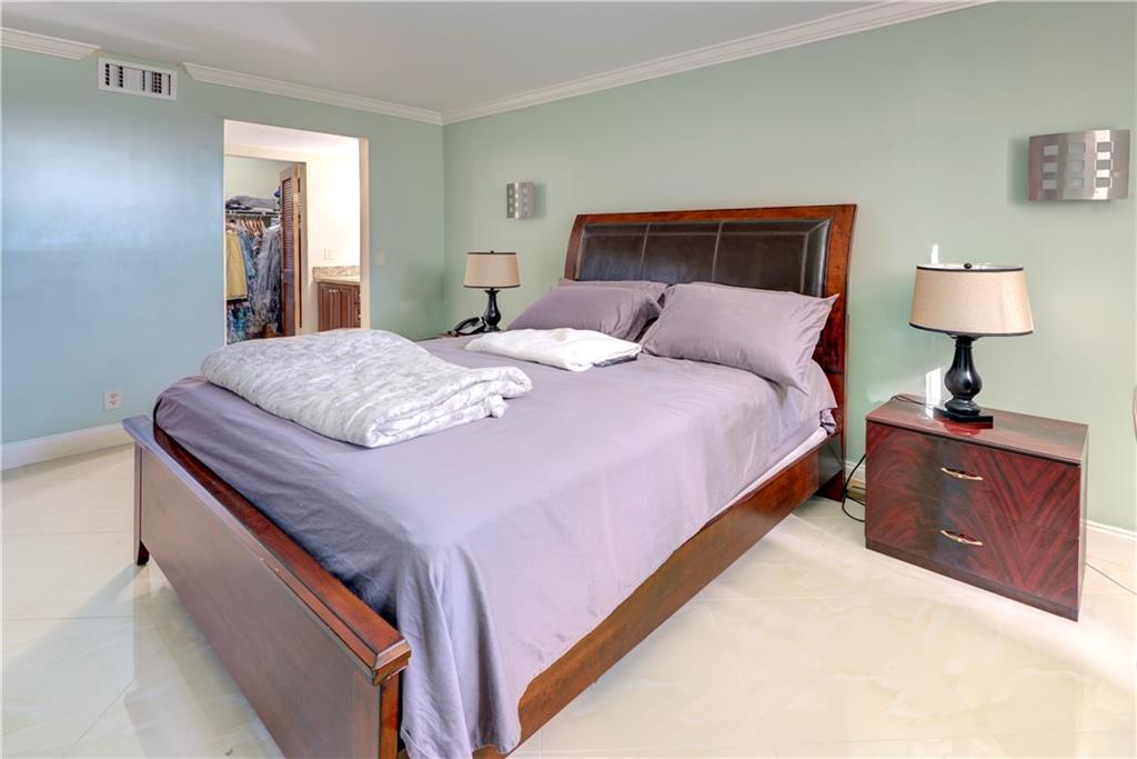 Palm Court - Residential