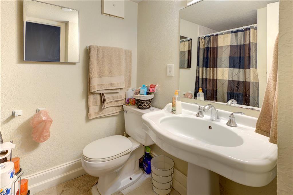 Palm Court - Residential