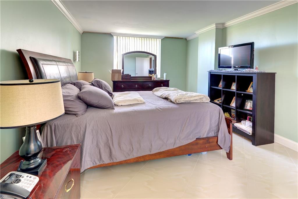 Palm Court - Residential