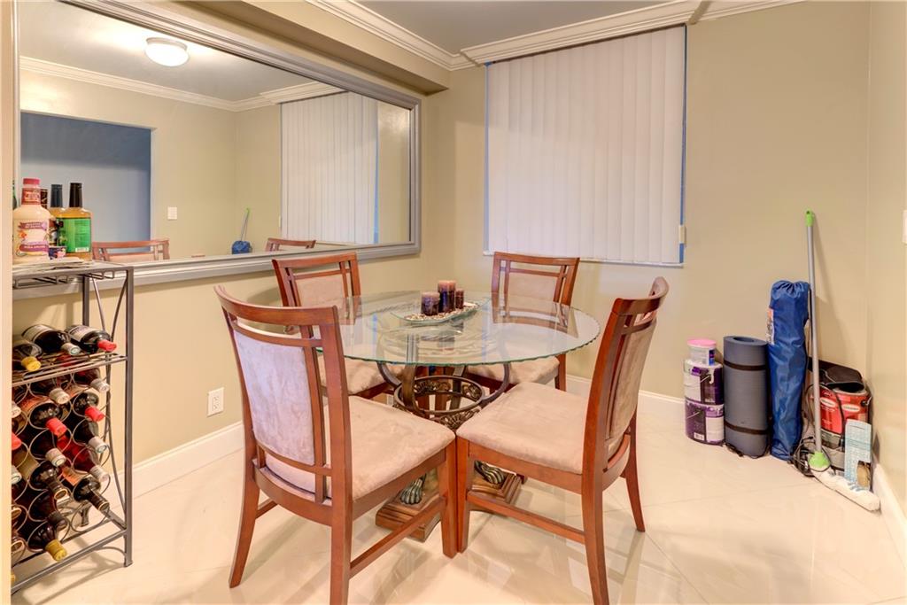 Palm Court - Residential