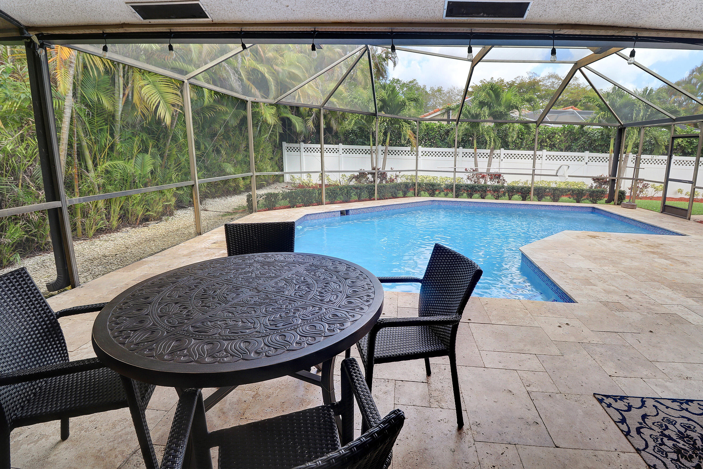 NORTH SPRINGS - Residential